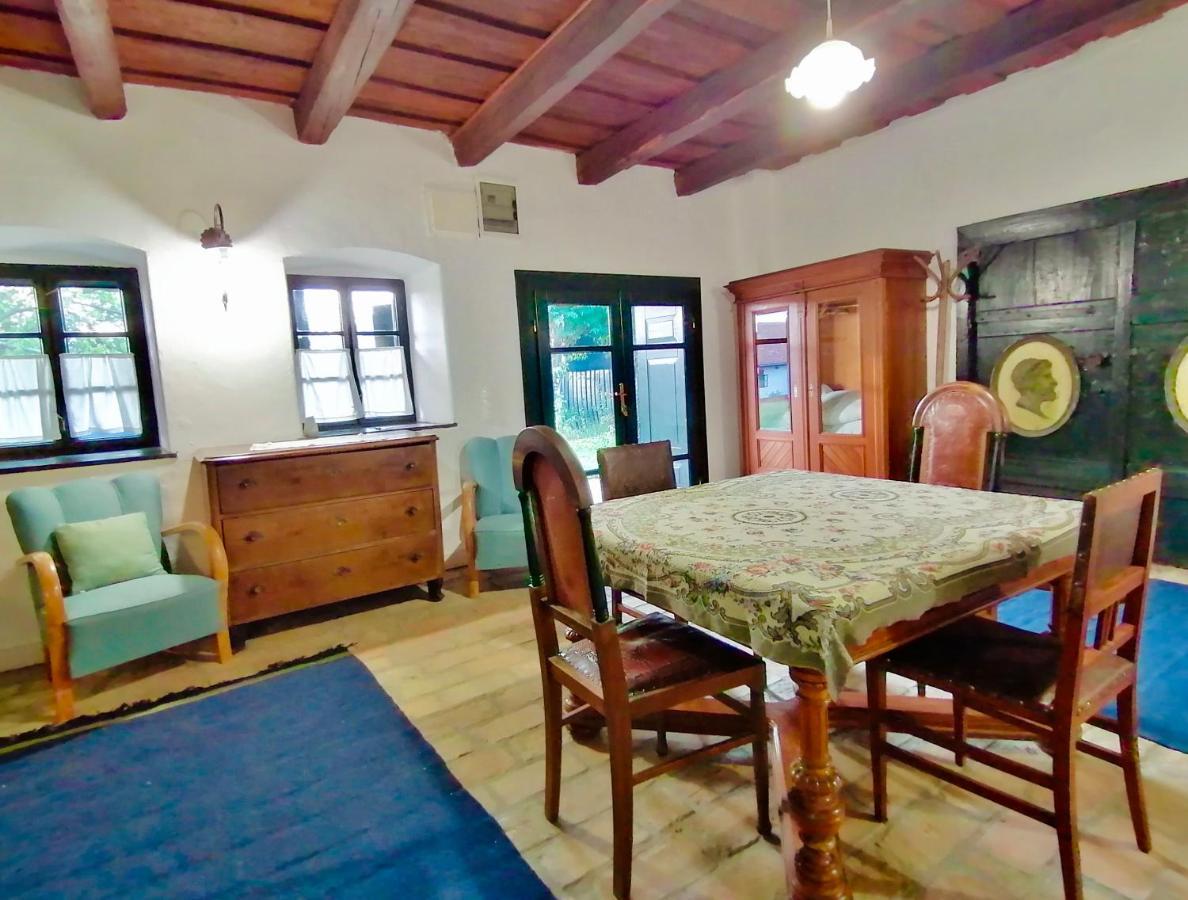 Lelle Vineyard Cottages Balatonlelle Buitenkant foto