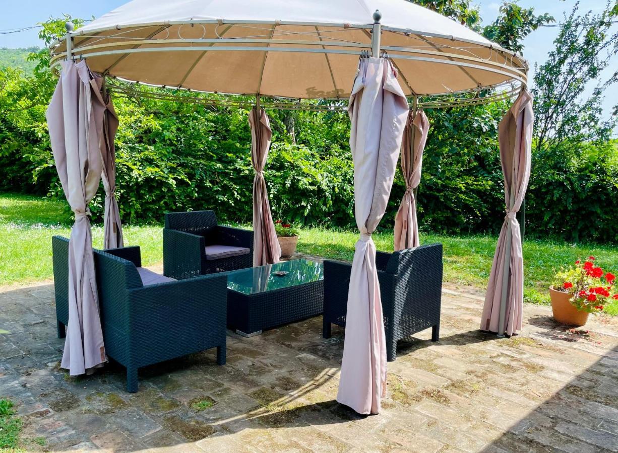 Lelle Vineyard Cottages Balatonlelle Buitenkant foto
